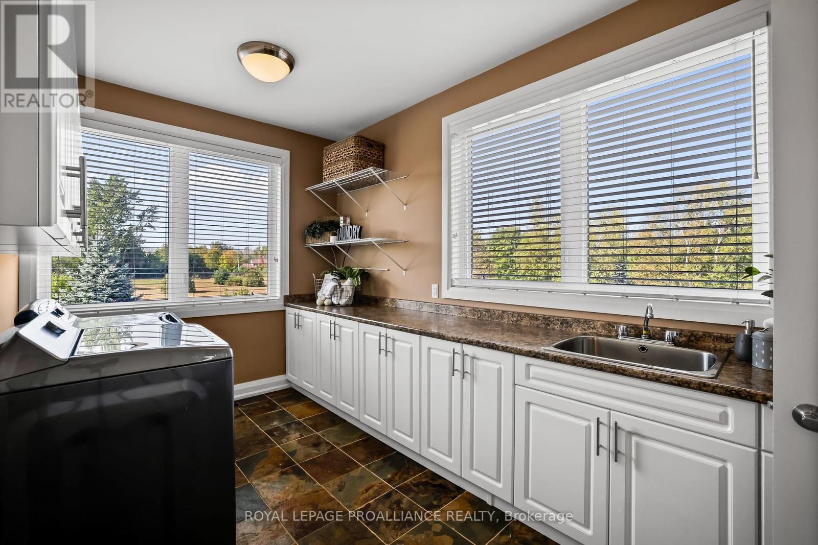 263 Lakeshore Road, Brighton, Ontario  K0K 1H0 - Photo 20 - X12342938