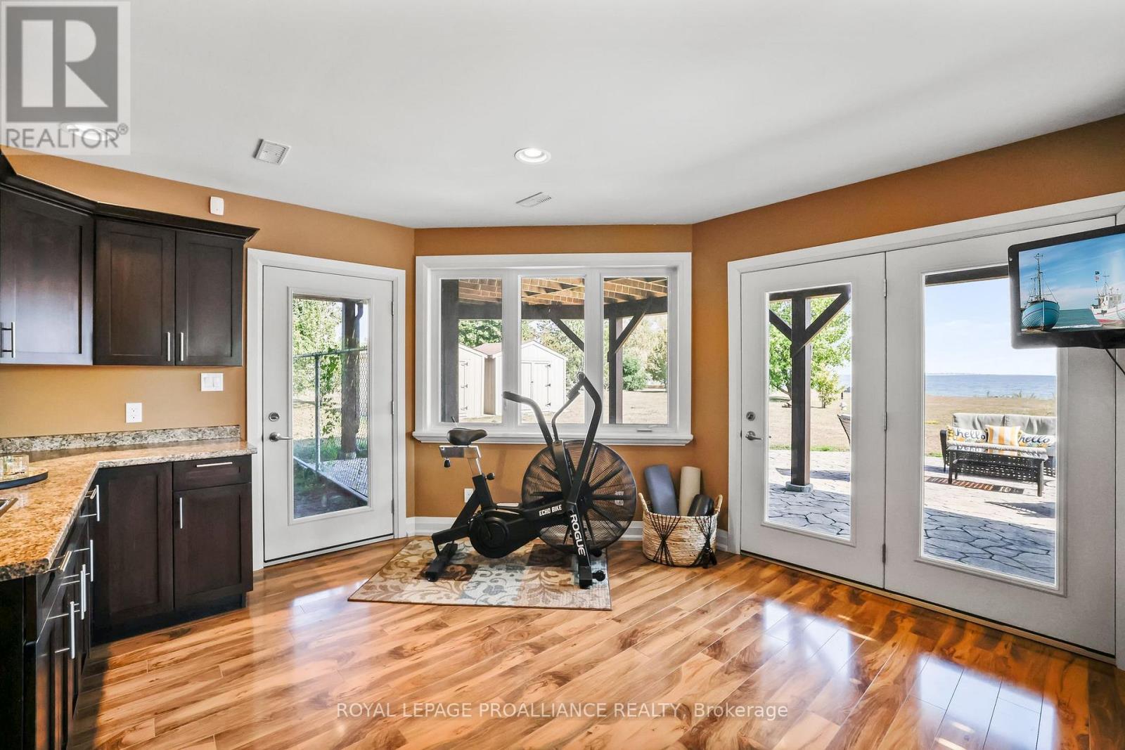 263 Lakeshore Road, Brighton, Ontario  K0K 1H0 - Photo 37 - X12342938
