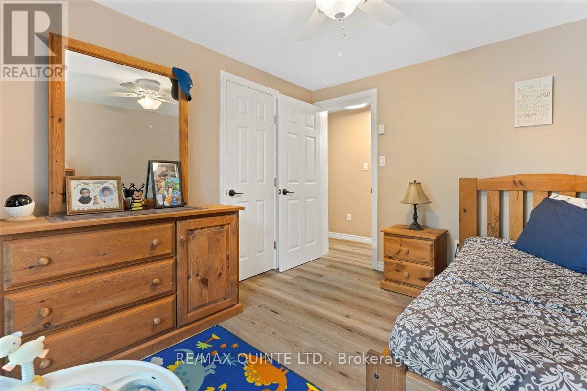 19 County Rd 18 Road, Prince Edward County, Ontario  K0K 1P0 - Photo 26 - X12344617