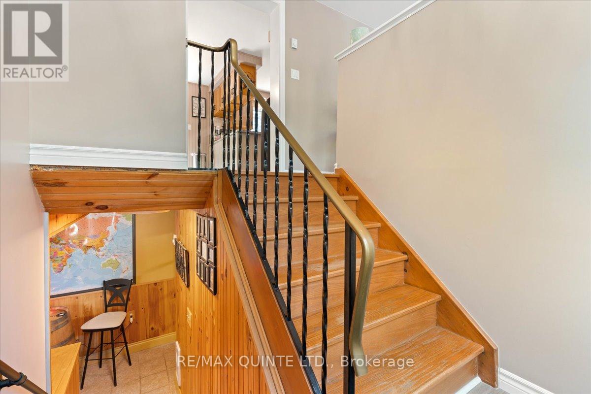 19 County Rd 18 Road, Prince Edward County, Ontario  K0K 1P0 - Photo 31 - X12344617