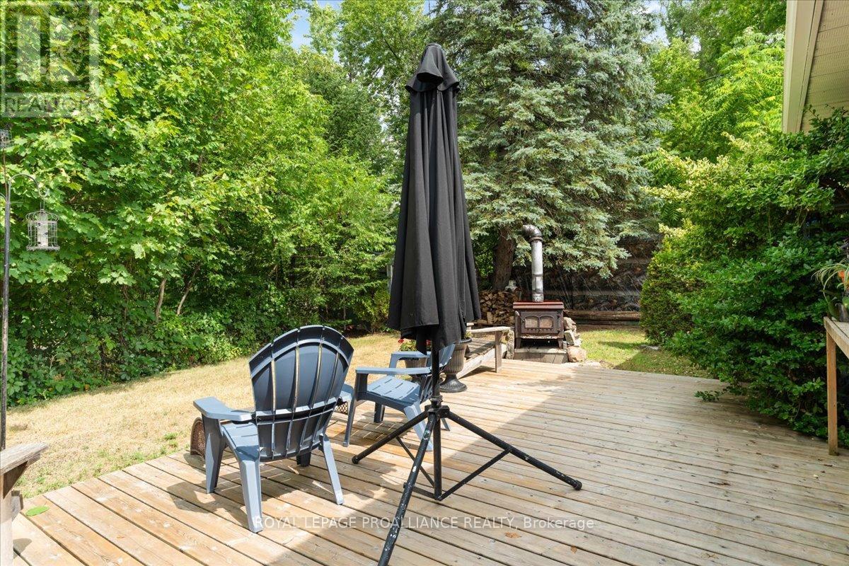 122 Spring Street E, Tweed, Ontario  K0K 3J0 - Photo 37 - X12344790
