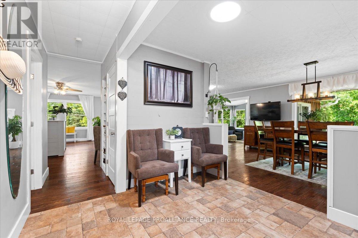 122 Spring Street E, Tweed, Ontario  K0K 3J0 - Photo 4 - X12344790