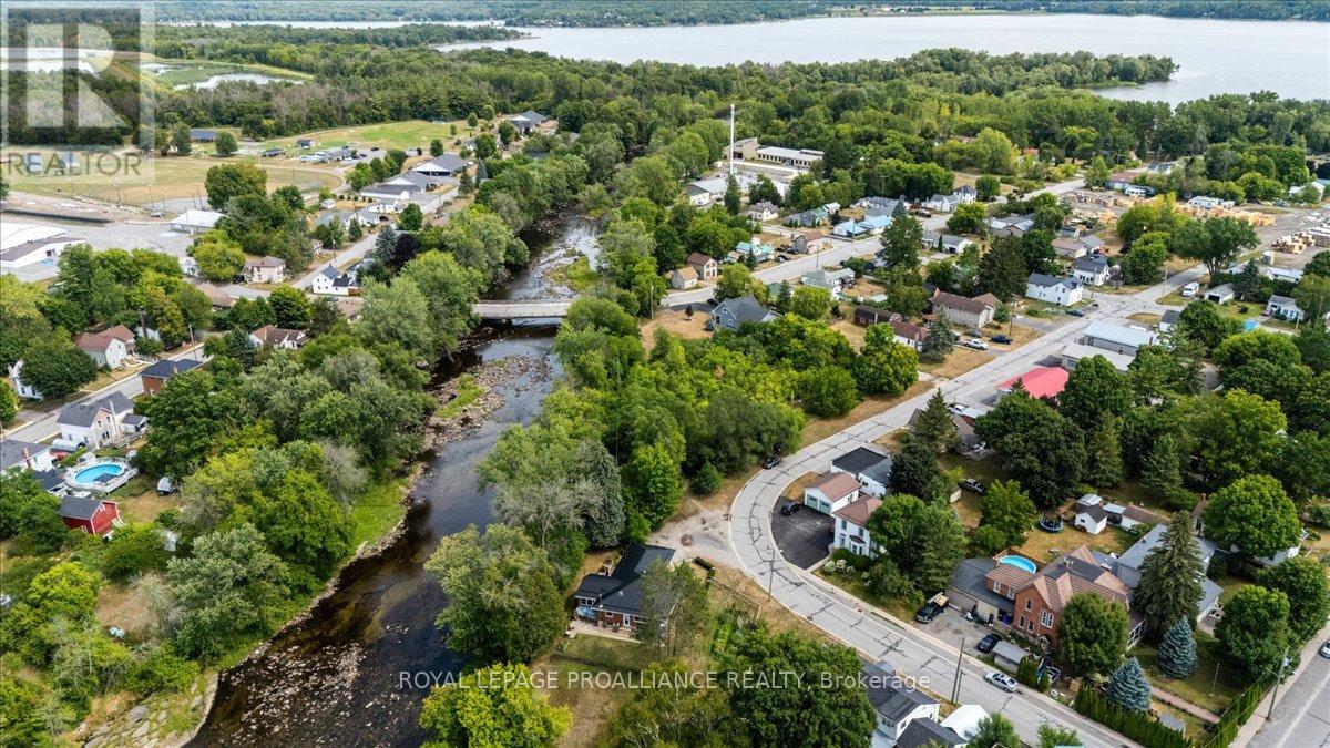 122 Spring Street E, Tweed, Ontario  K0K 3J0 - Photo 43 - X12344790