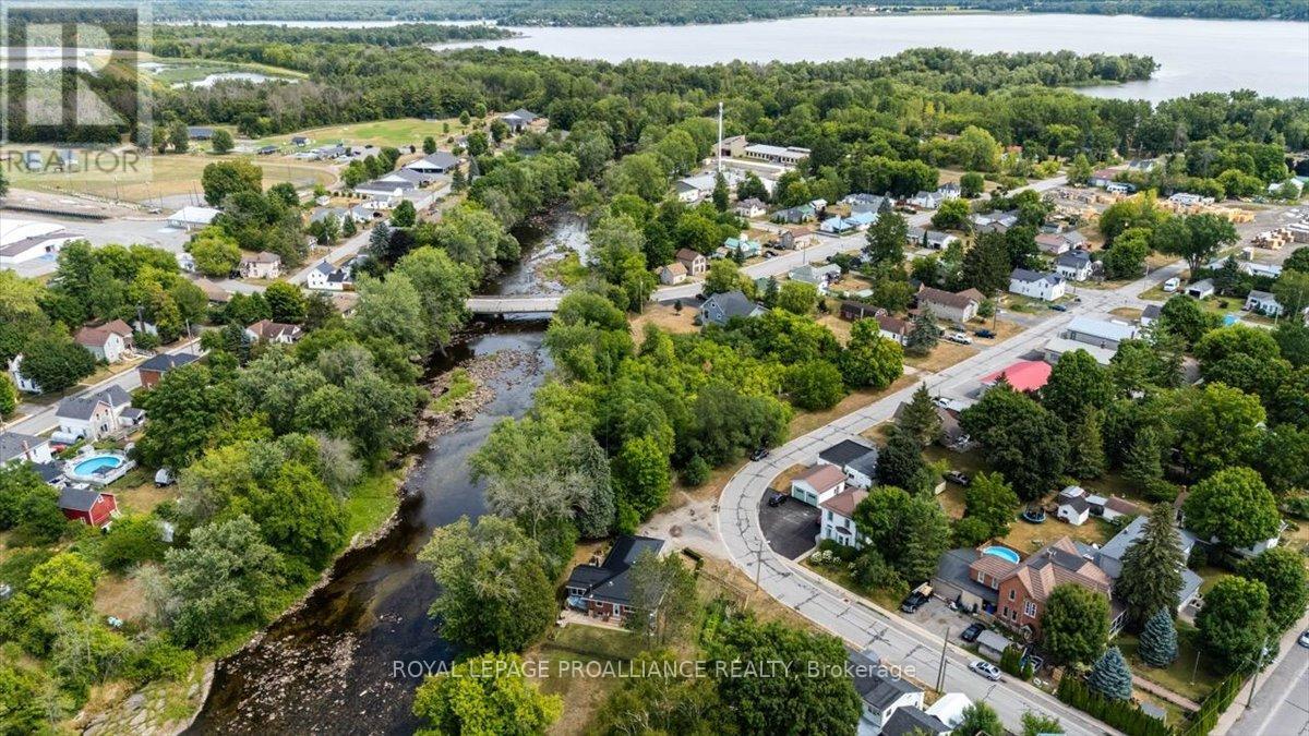 122 Spring Street E, Tweed, Ontario  K0K 3J0 - Photo 45 - X12344790