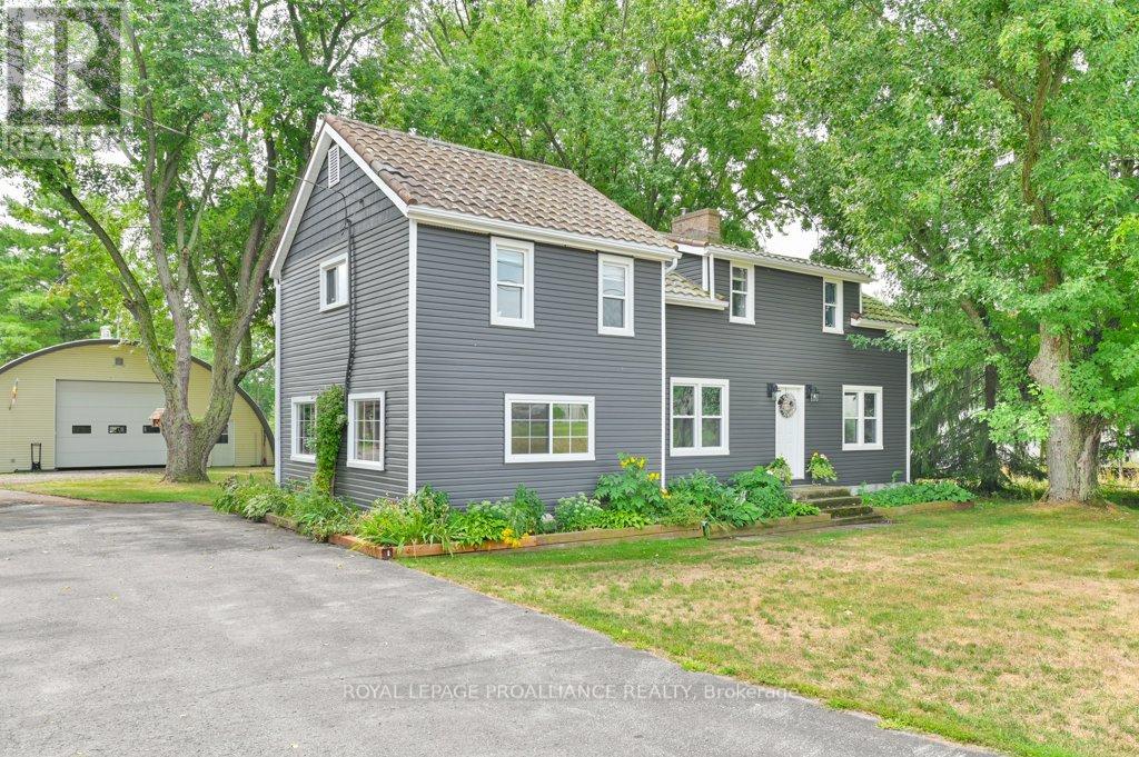 425 ROSEBUSH ROAD, Quinte West, Ontario