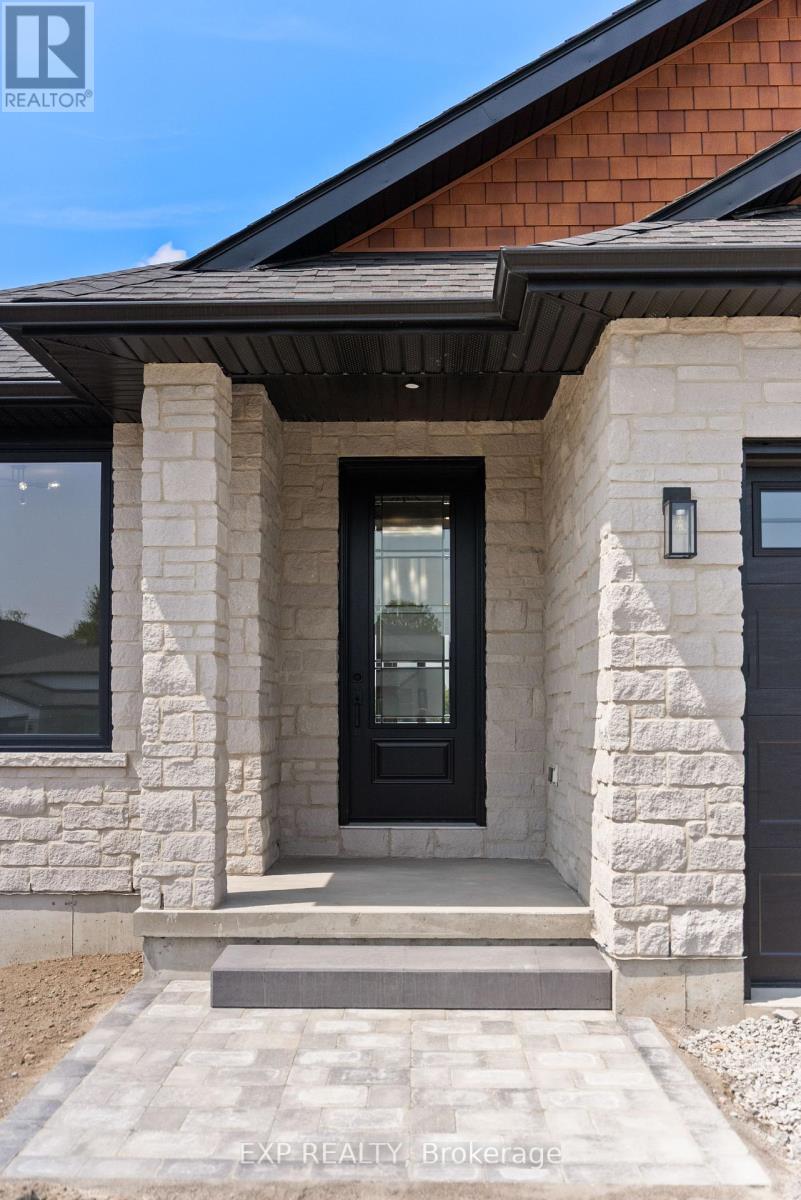 38 Meagan Lane, Quinte West, Ontario  K0K 2C0 - Photo 5 - X12345162