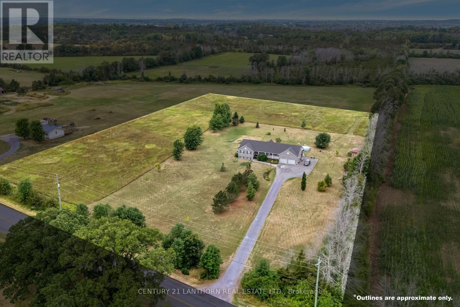 1489 Airport Parkway, Tyendinaga, Ontario  K8N 4Z6 - Photo 2 - X12345334