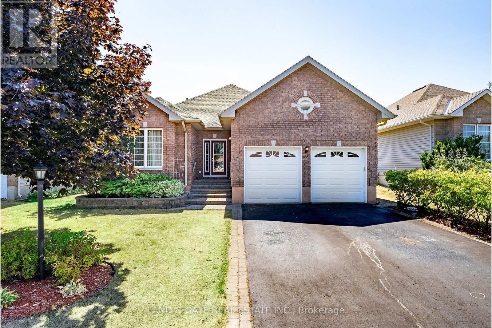 58 ELMDALE DRIVE, Prince Edward County, Ontario