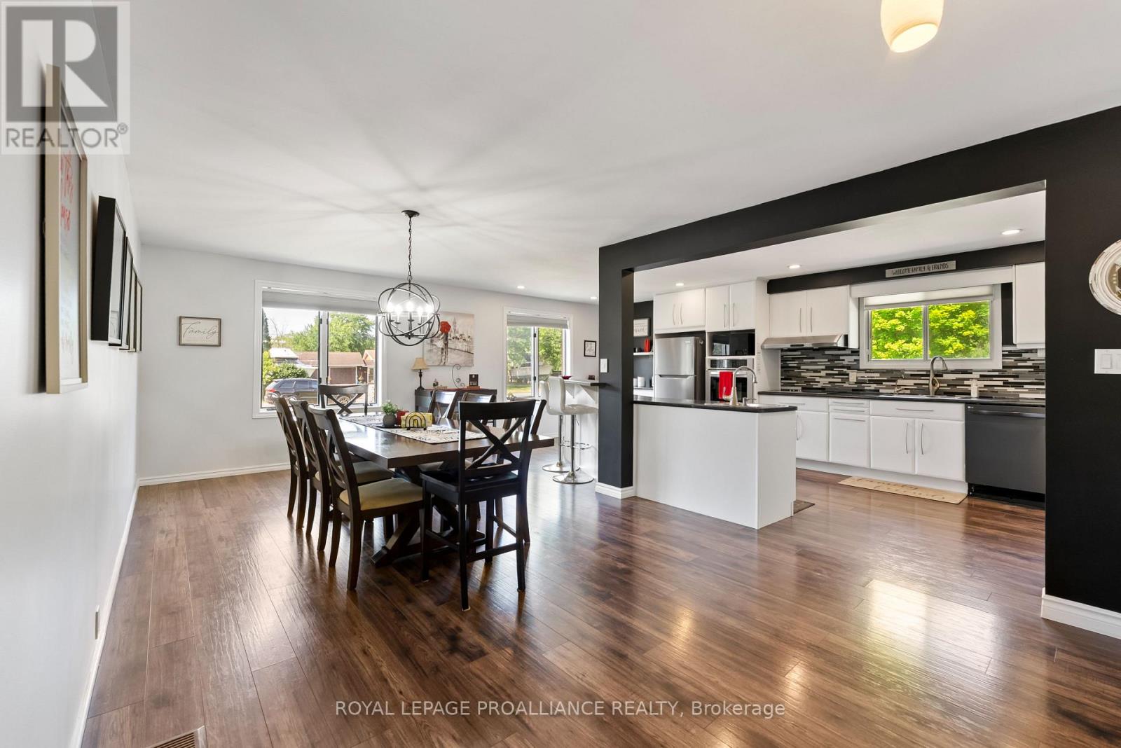 240 River Road, Belleville, Ontario  K0K 1V0 - Photo 10 - X12346428