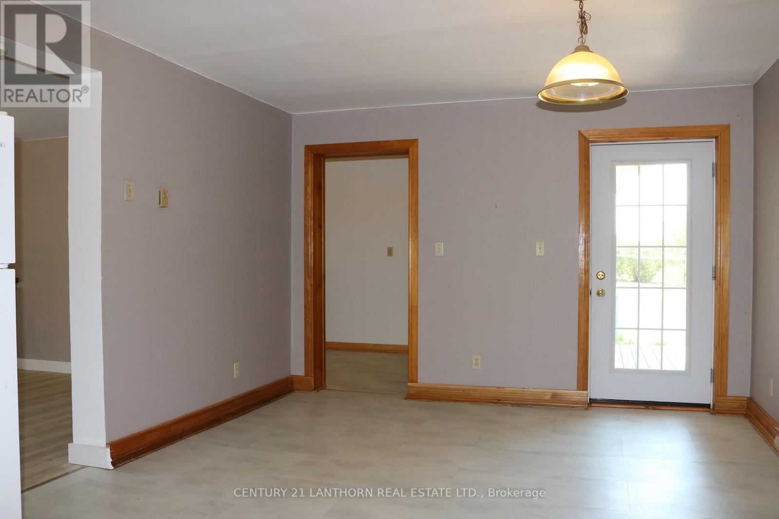 3090 County Rd 10 Road, Prince Edward County, Ontario  K0K 2P0 - Photo 14 - X12347024