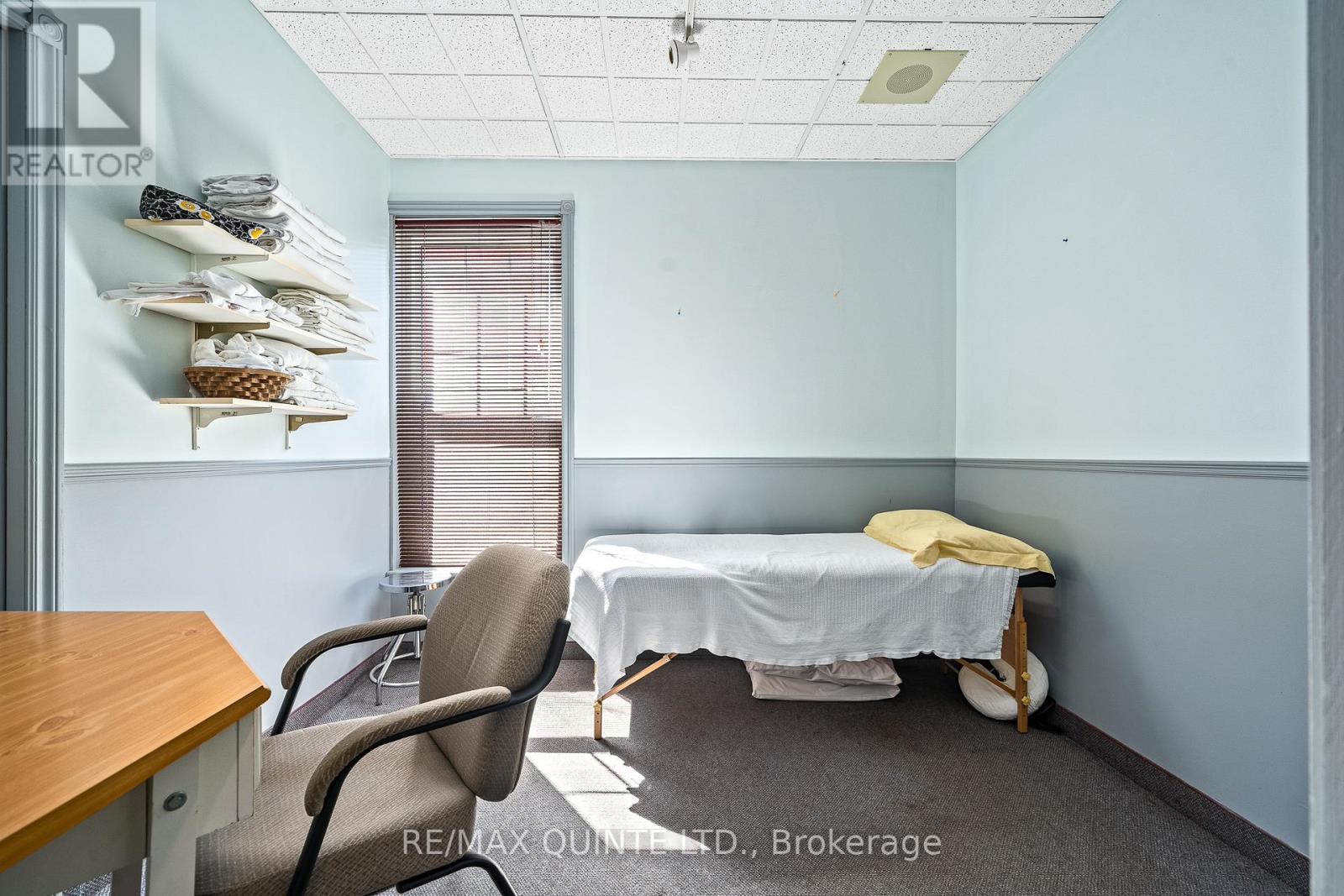 156 Bridge Street E, Belleville, Ontario  K8N 1M9 - Photo 32 - X12347807