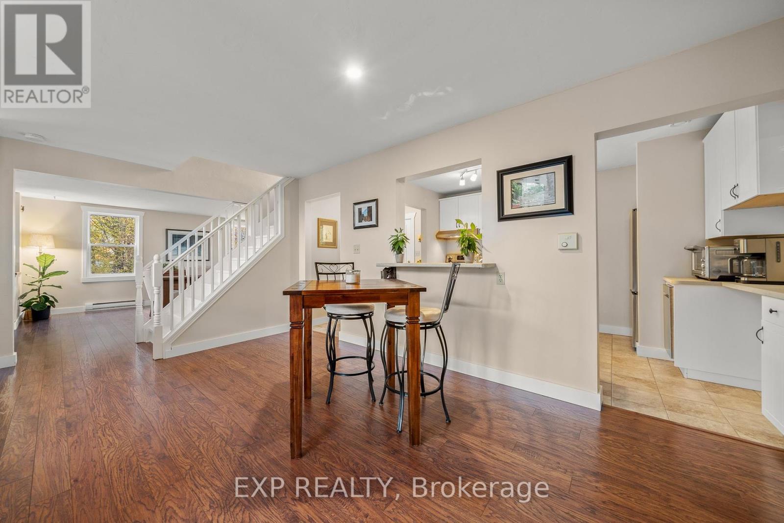 17682 Loyalist Parkway, Prince Edward County, Ontario  K0K 3L0 - Photo 11 - X12350146