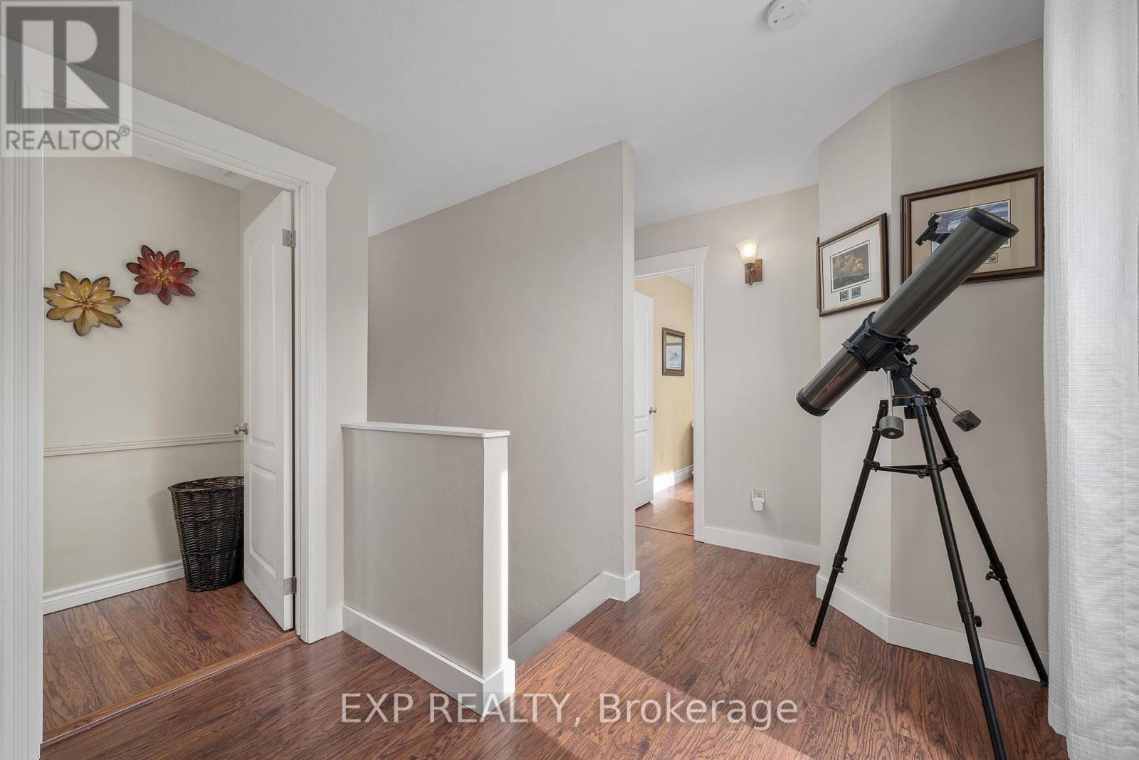 17682 Loyalist Parkway, Prince Edward County, Ontario  K0K 3L0 - Photo 23 - X12350146