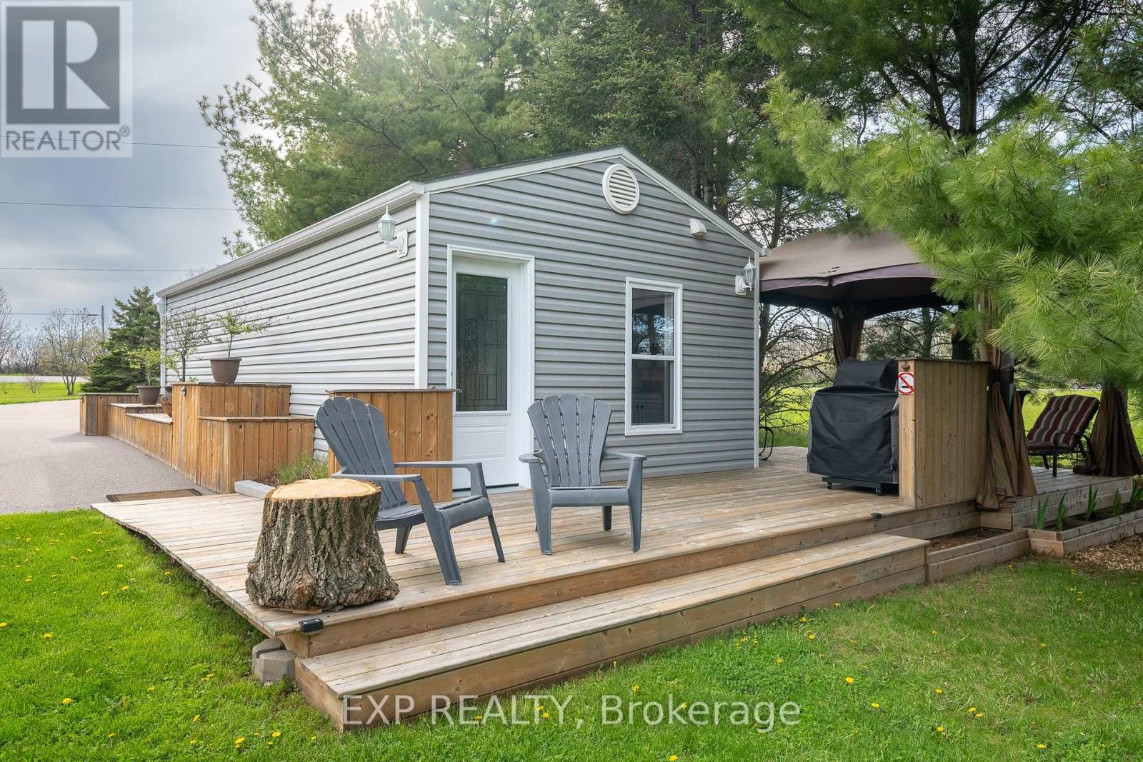 17682 Loyalist Parkway, Prince Edward County, Ontario  K0K 3L0 - Photo 42 - X12350146