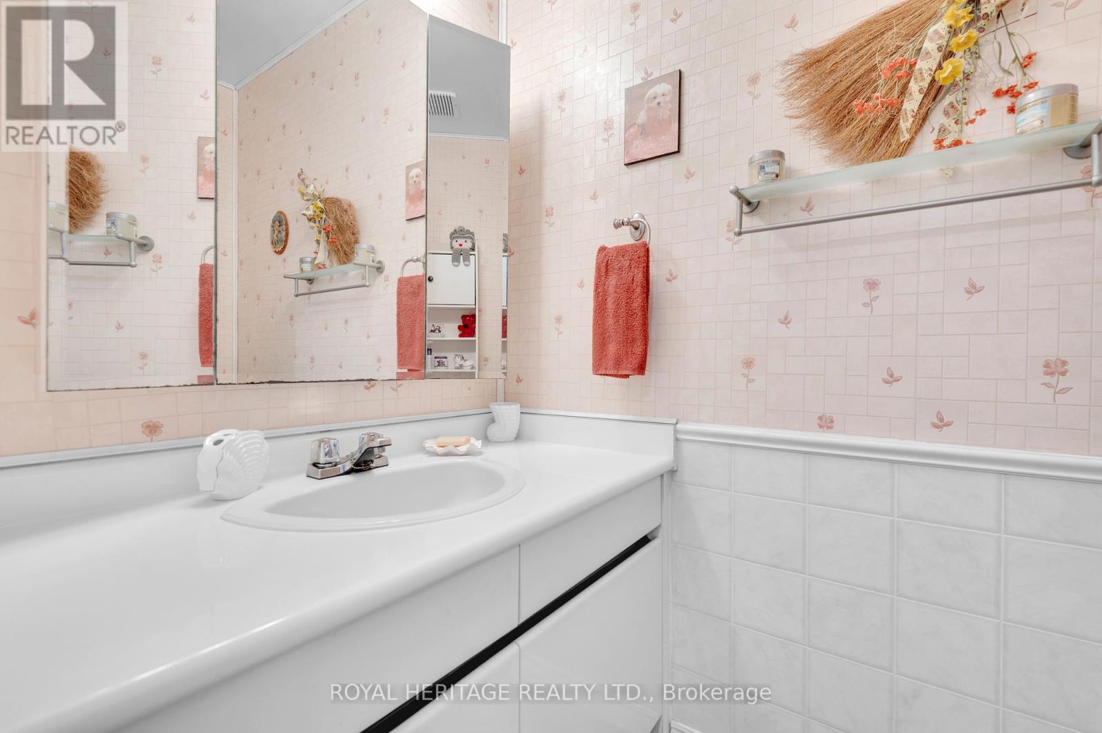 1321c Airport Parkway, Belleville, Ontario  K8N 4Z6 - Photo 8 - X12350629