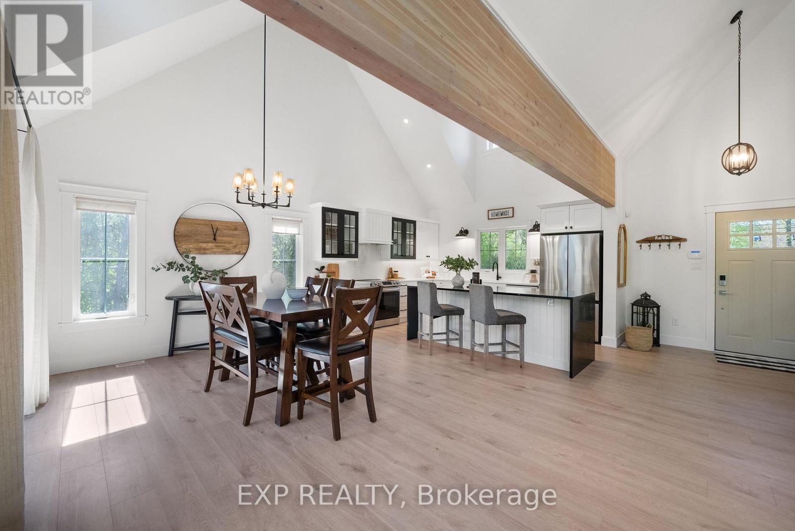 1499 Lakeside Drive, Prince Edward County, Ontario  K0K 1T0 - Photo 10 - X12350871