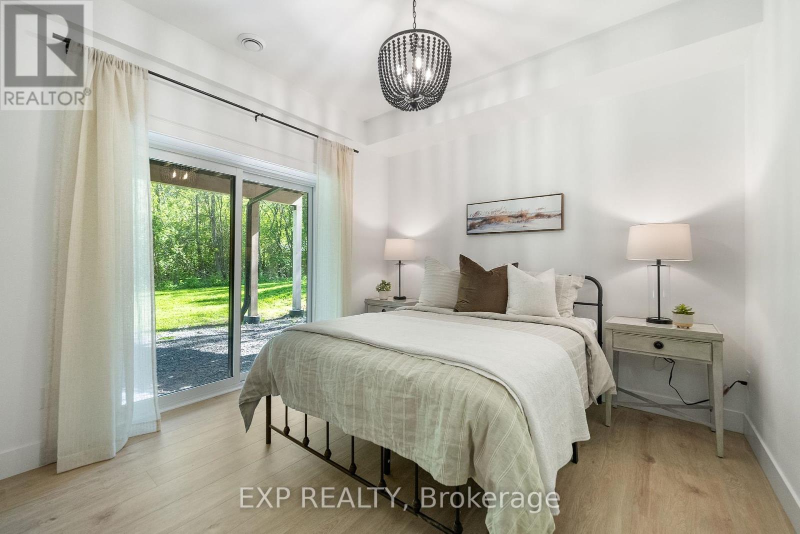 1499 Lakeside Drive, Prince Edward County, Ontario  K0K 1T0 - Photo 20 - X12350871