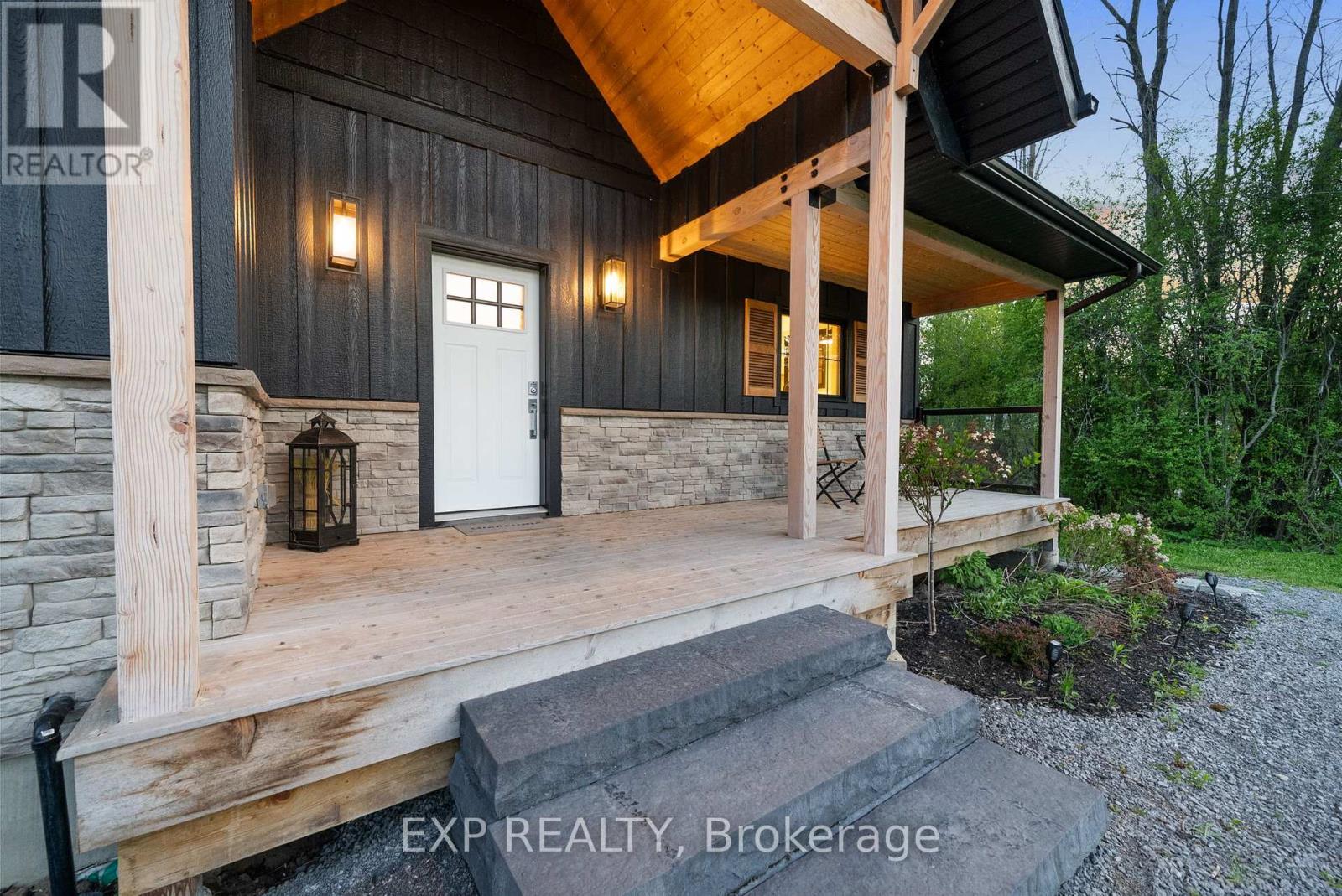 1499 Lakeside Drive, Prince Edward County, Ontario  K0K 1T0 - Photo 4 - X12350871