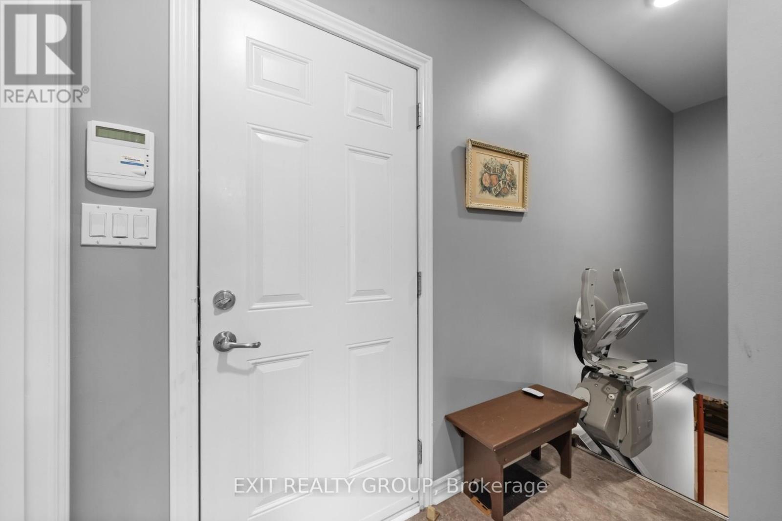 12 Aletha Drive, Prince Edward County, Ontario  K0K 3L0 - Photo 38 - X12350893
