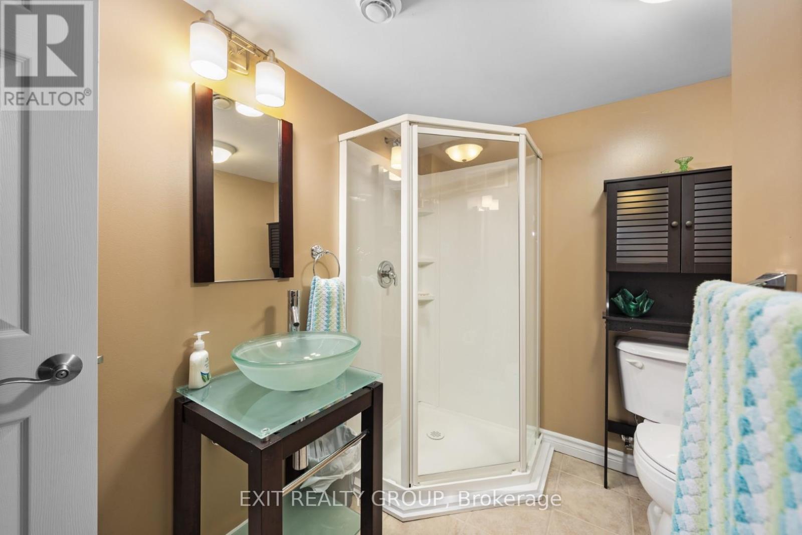 12 Aletha Drive, Prince Edward County, Ontario  K0K 3L0 - Photo 39 - X12350893