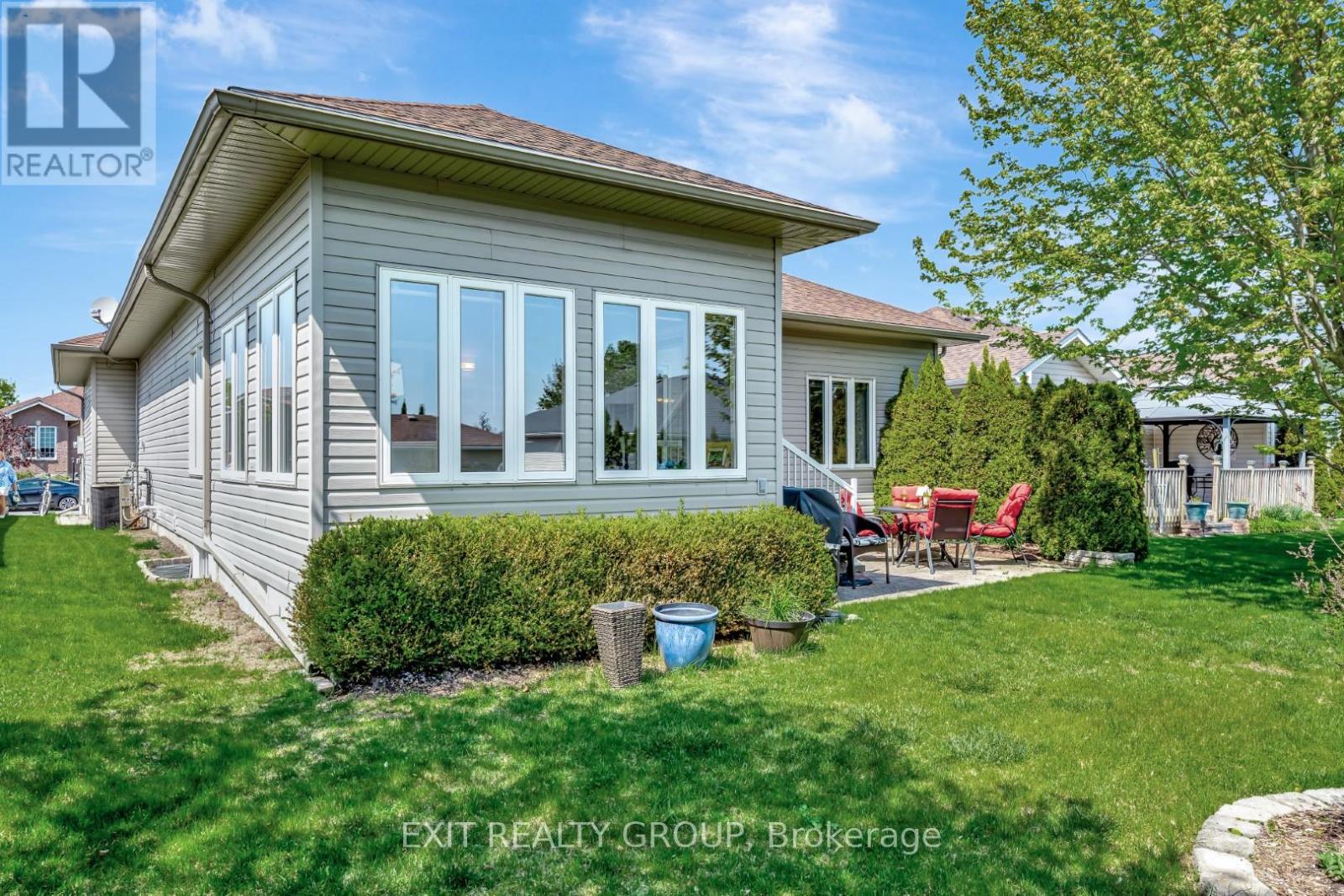 12 Aletha Drive, Prince Edward County, Ontario  K0K 3L0 - Photo 46 - X12350893