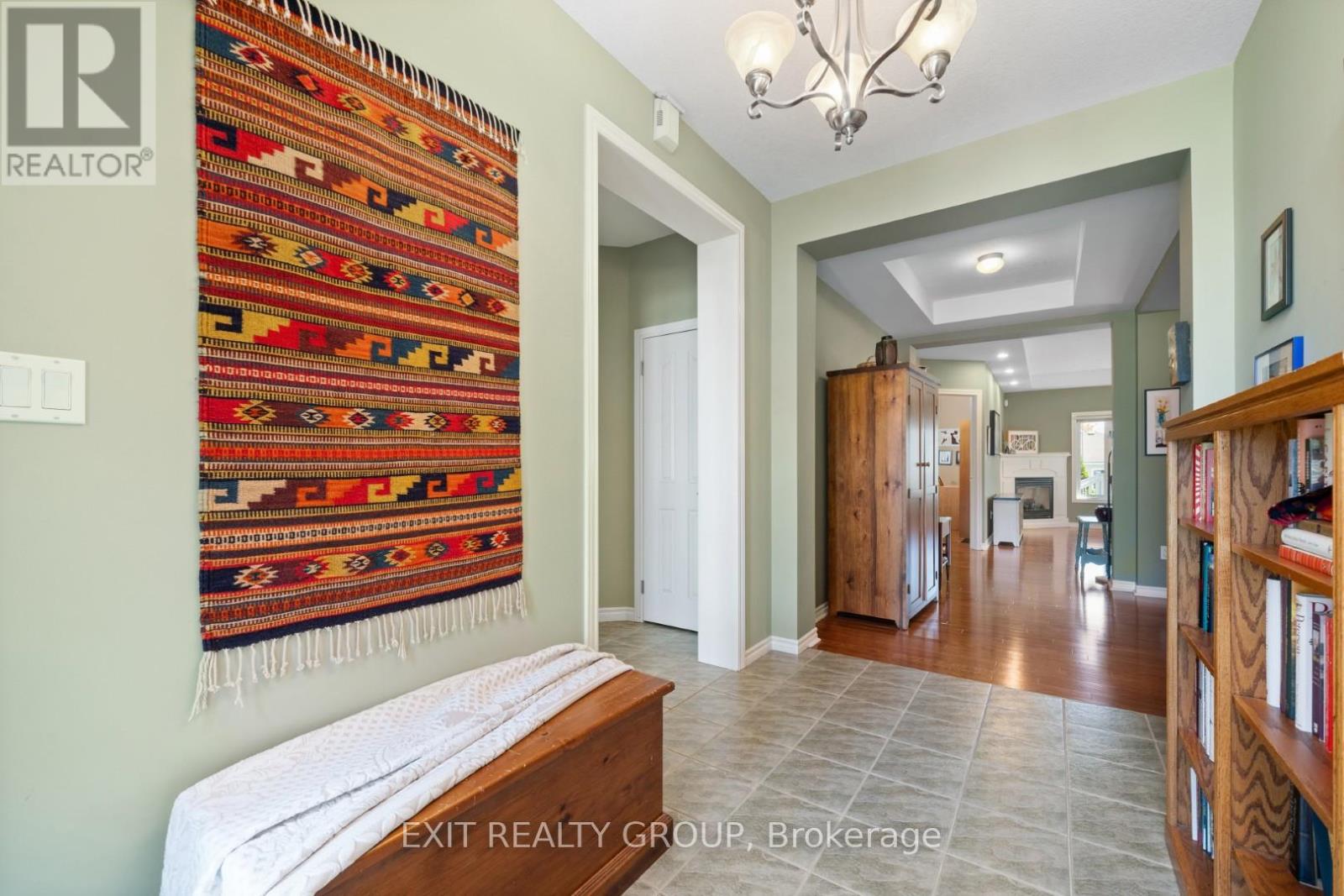 12 Aletha Drive, Prince Edward County, Ontario  K0K 3L0 - Photo 6 - X12350893