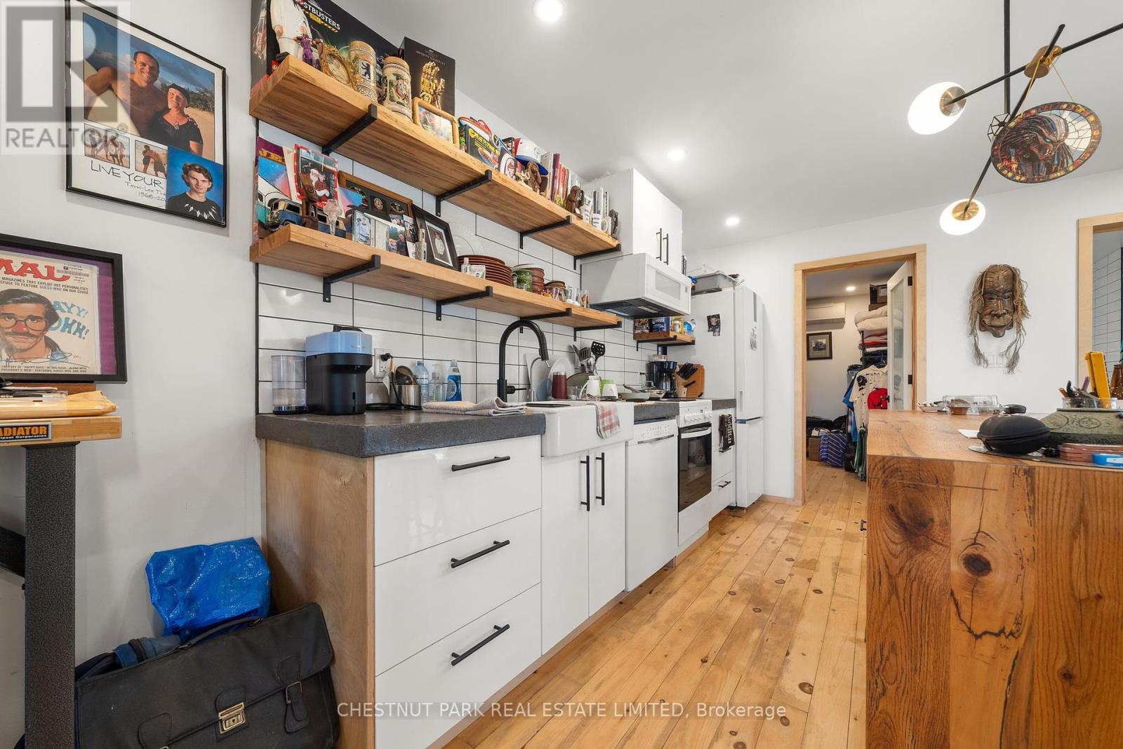 62 Mitchells Crossroad, Prince Edward County, Ontario  K0K 2T0 - Photo 33 - X12351865