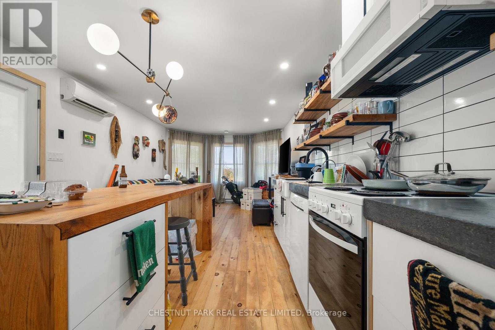 62 Mitchells Crossroad, Prince Edward County, Ontario  K0K 2T0 - Photo 36 - X12351865