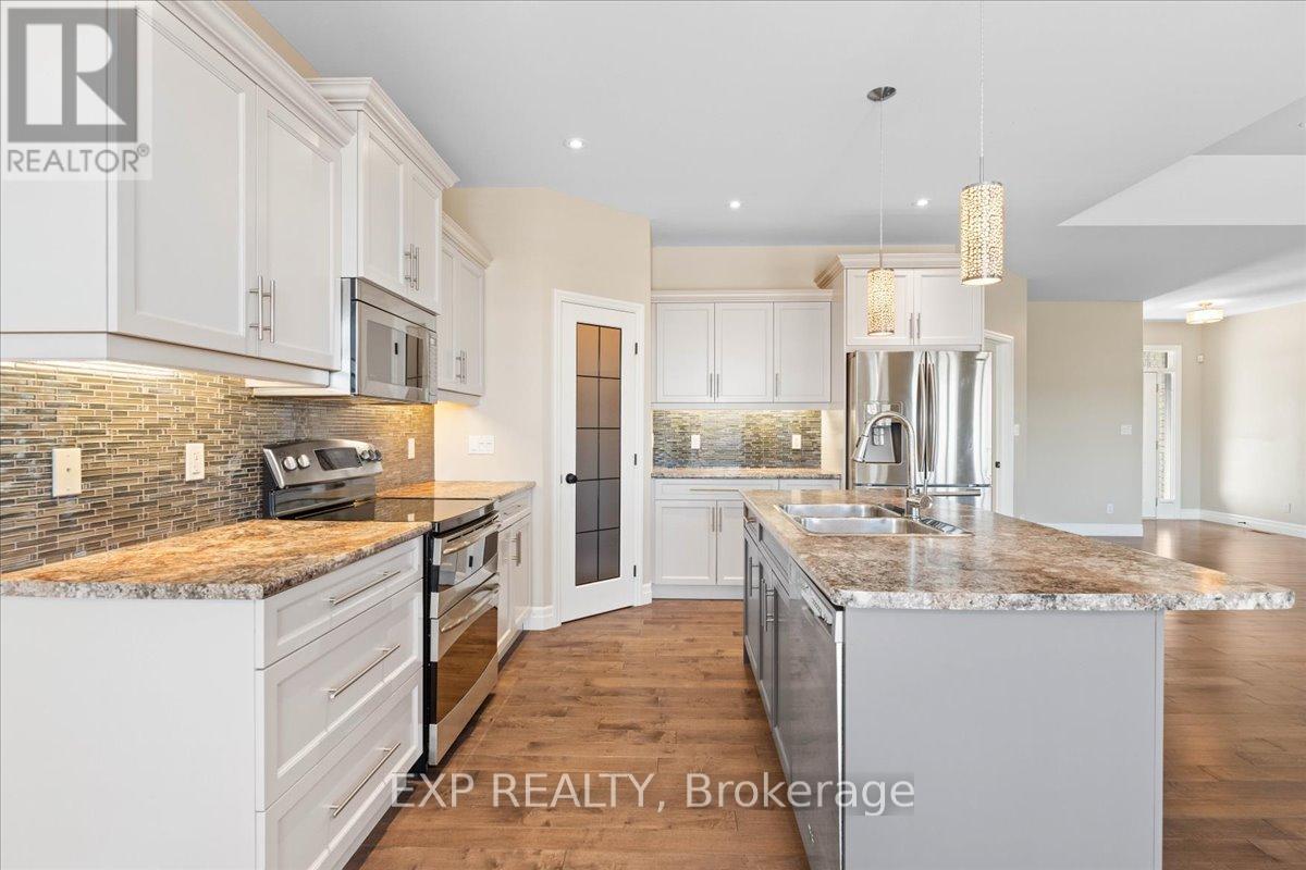 79 Hanover Court, Belleville, Ontario  K8N 0B1 - Photo 10 - X12353038