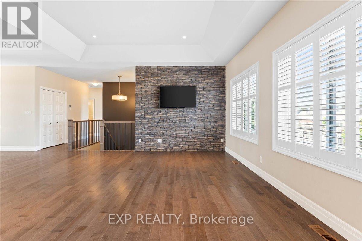 79 Hanover Court, Belleville, Ontario  K8N 0B1 - Photo 7 - X12353038