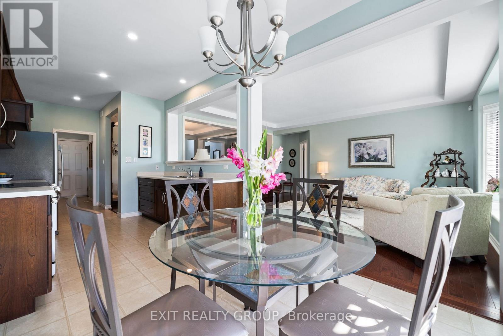 38 Aletha Drive, Prince Edward County, Ontario  K0K 3L0 - Photo 13 - X12354609