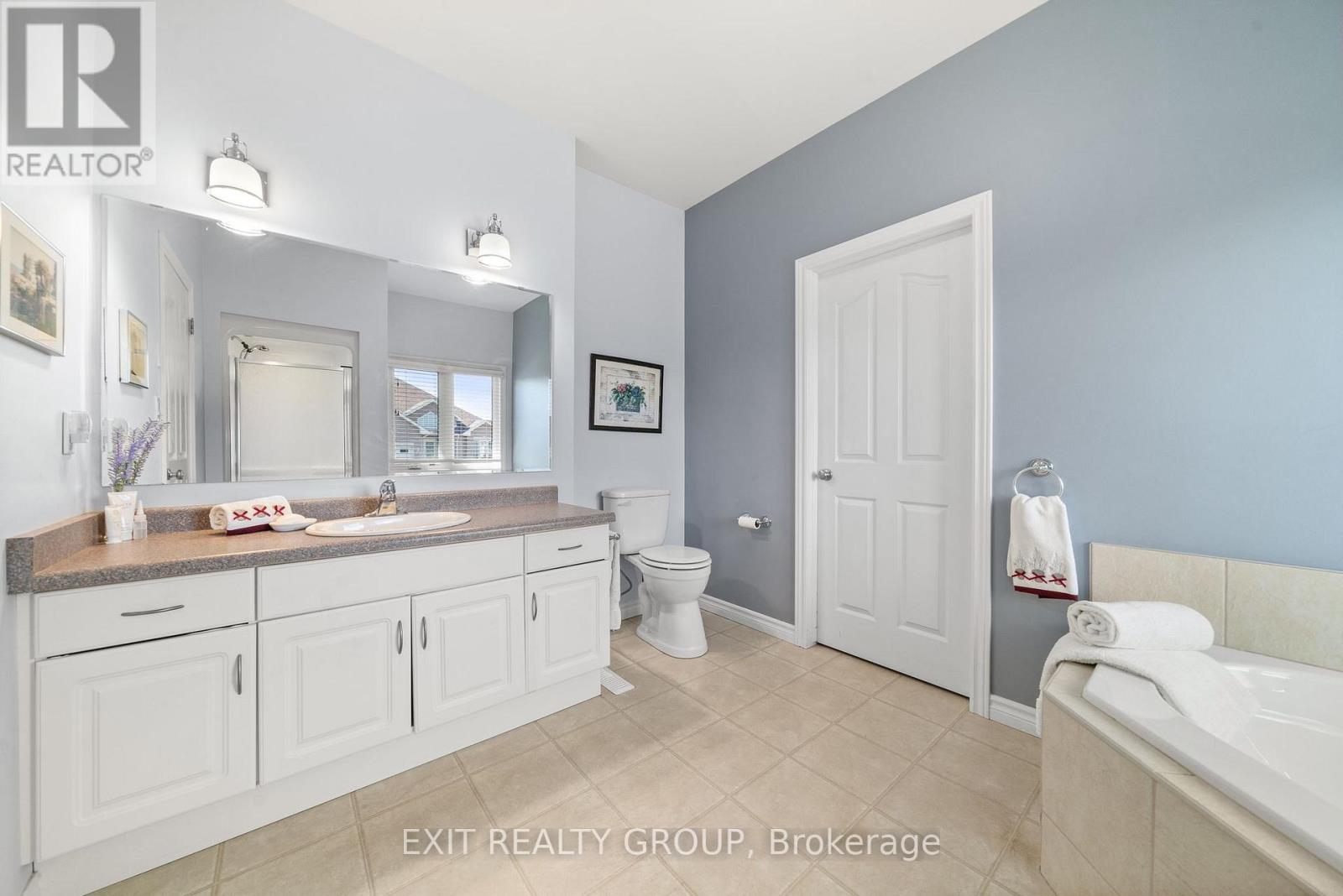 38 Aletha Drive, Prince Edward County, Ontario  K0K 3L0 - Photo 26 - X12354609