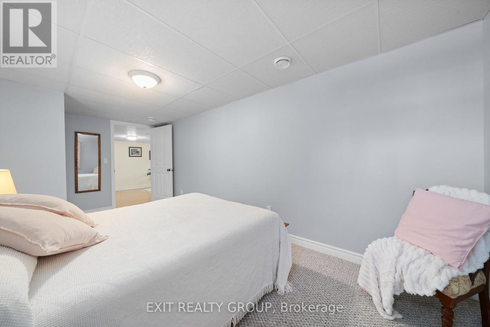 38 Aletha Drive, Prince Edward County, Ontario  K0K 3L0 - Photo 37 - X12354609