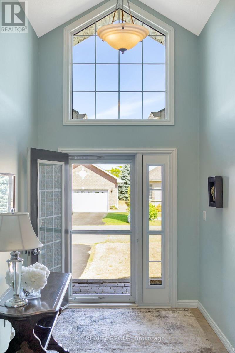 38 Aletha Drive, Prince Edward County, Ontario  K0K 3L0 - Photo 4 - X12354609