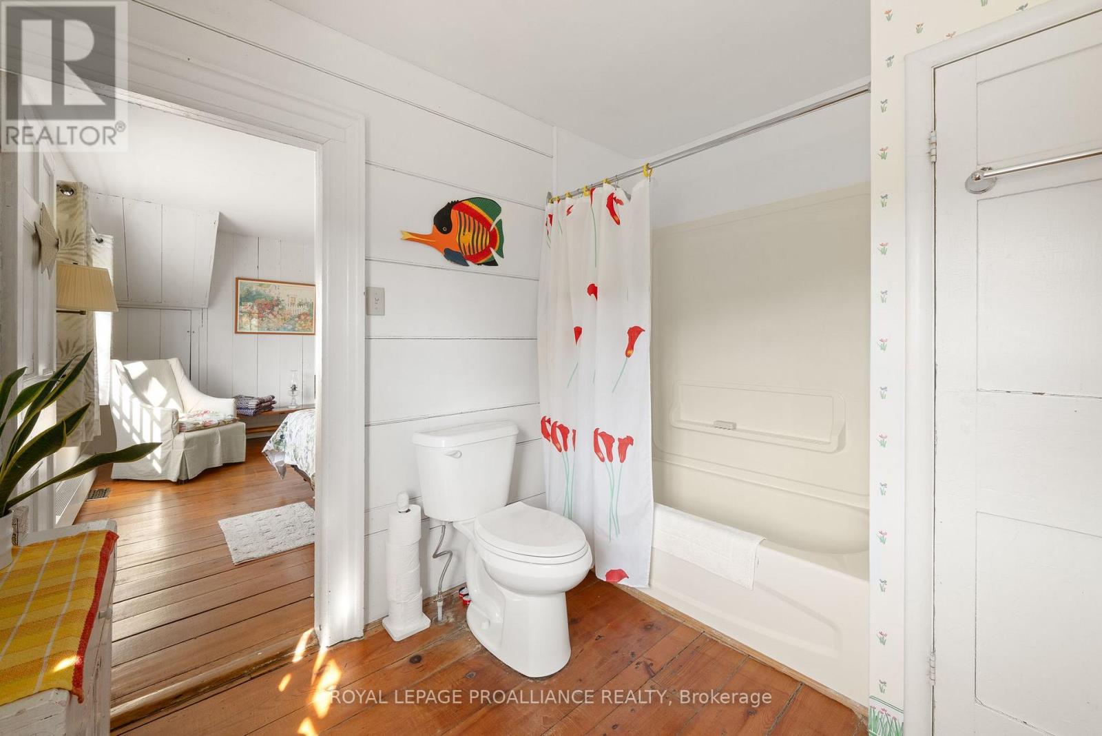 406 Salmon Point Road, Prince Edward County, Ontario  K0K 1P0 - Photo 25 - X12354726