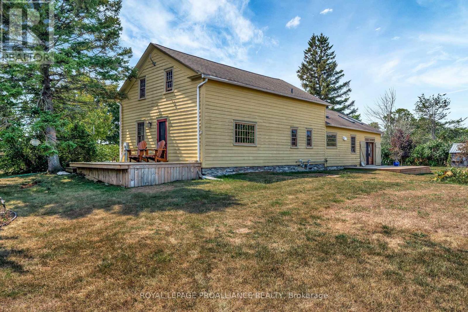 406 Salmon Point Road, Prince Edward County, Ontario  K0K 1P0 - Photo 37 - X12354726