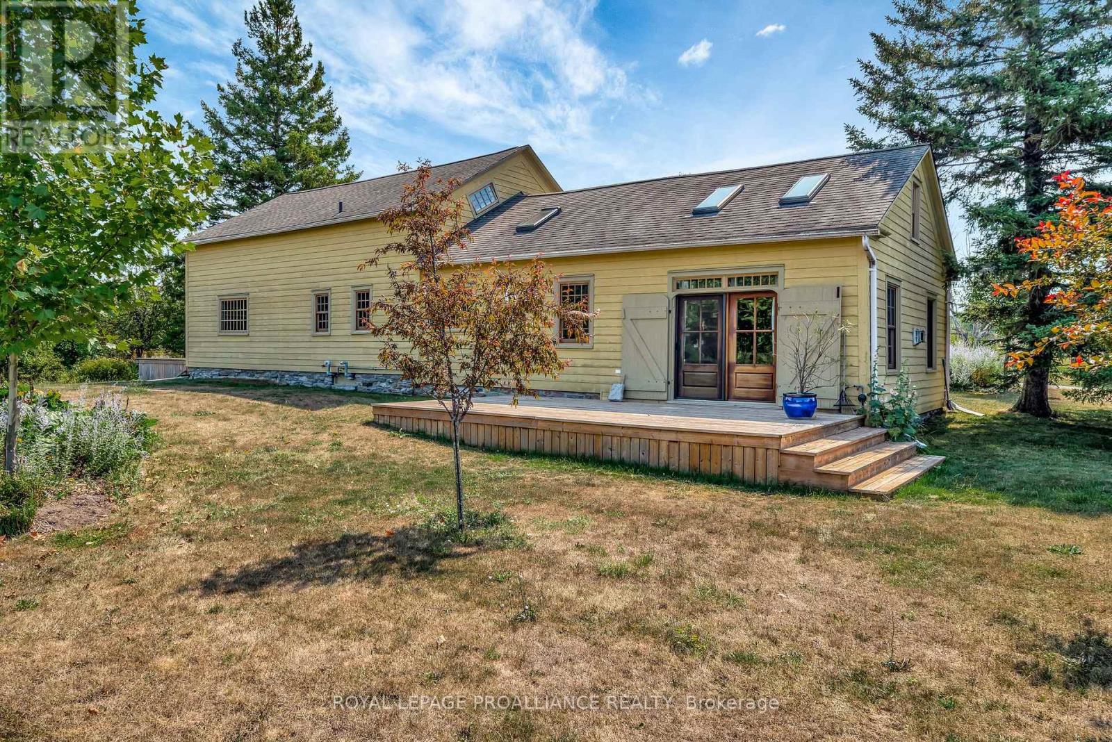 406 Salmon Point Road, Prince Edward County, Ontario  K0K 1P0 - Photo 38 - X12354726
