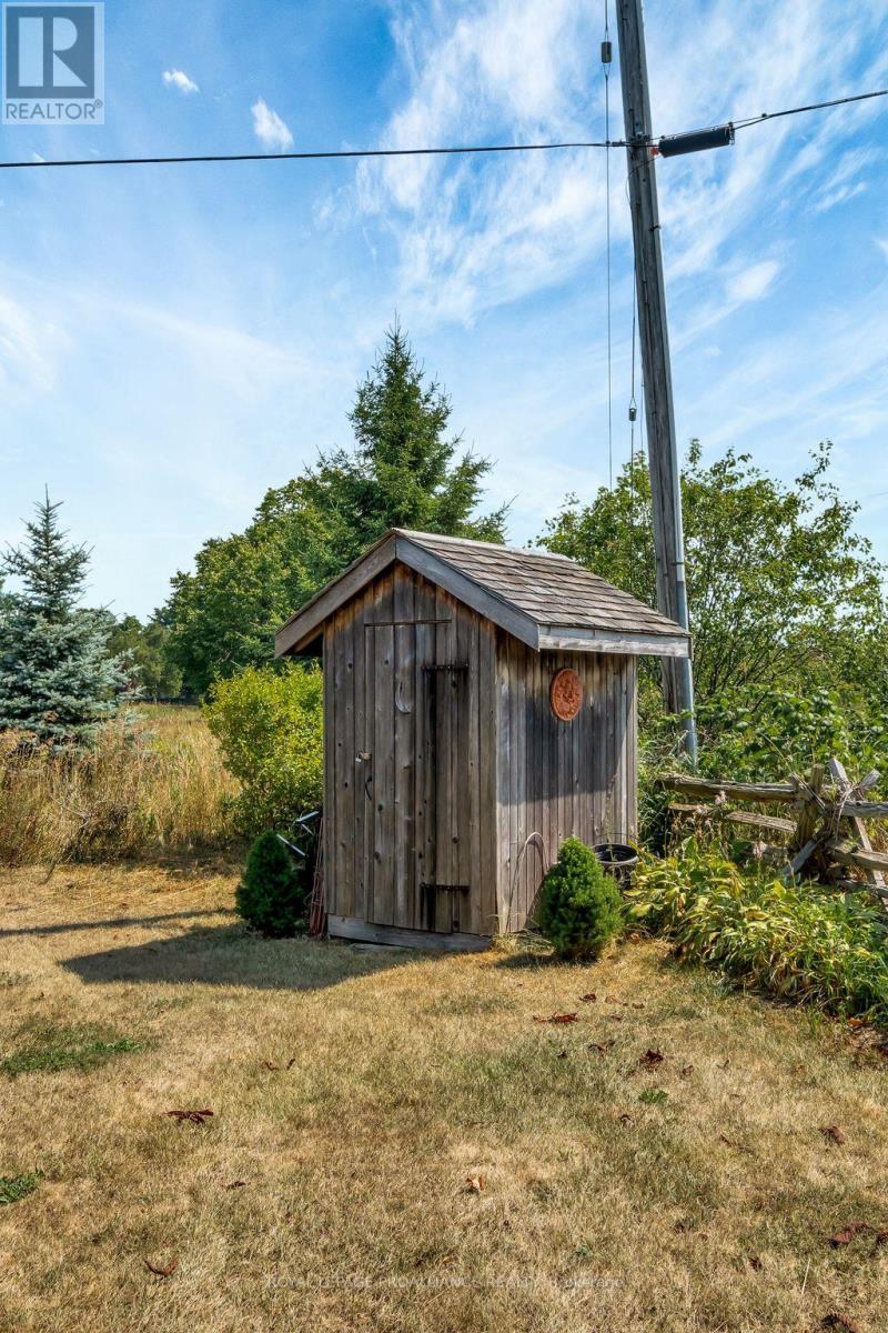 406 Salmon Point Road, Prince Edward County, Ontario  K0K 1P0 - Photo 41 - X12354726