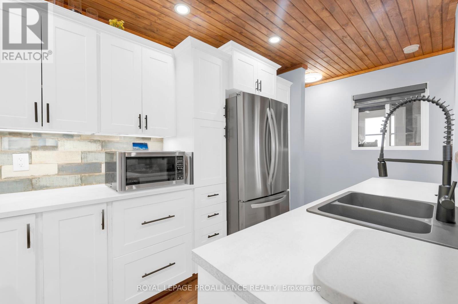 138 Hollister Road, Tweed, Ontario  K0K 3J0 - Photo 7 - X12355477