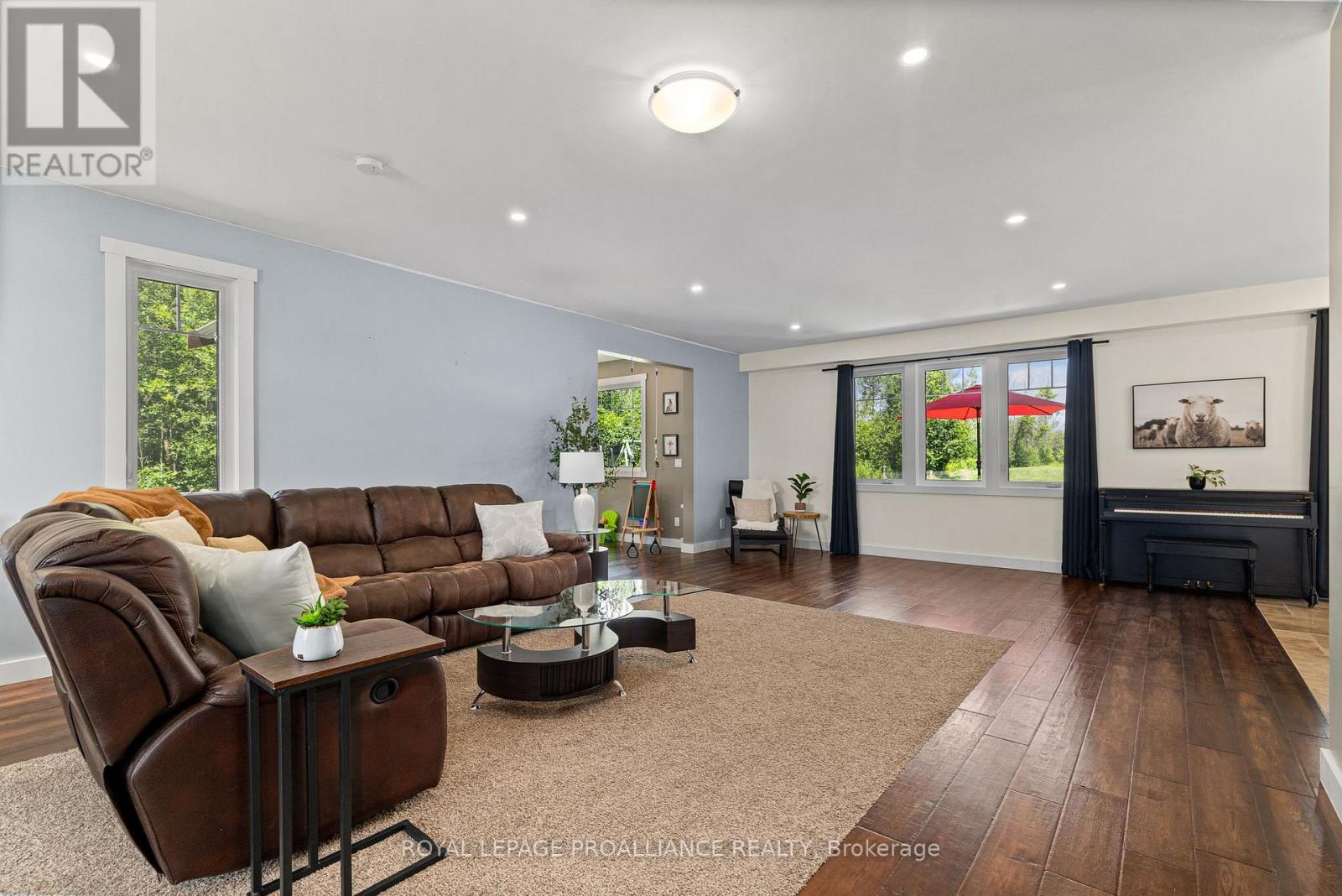 190 Lakeshore Road, Brighton, Ontario  K0K 1H0 - Photo 12 - X12355578