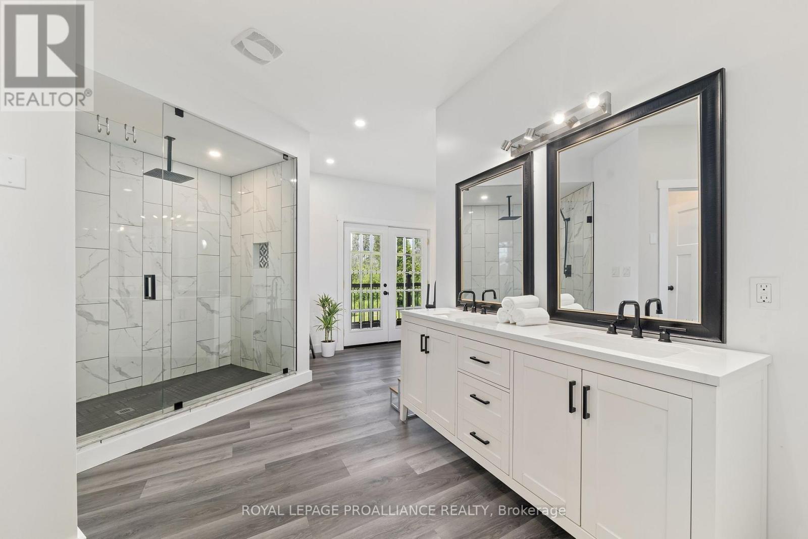 190 Lakeshore Road, Brighton, Ontario  K0K 1H0 - Photo 19 - X12355578