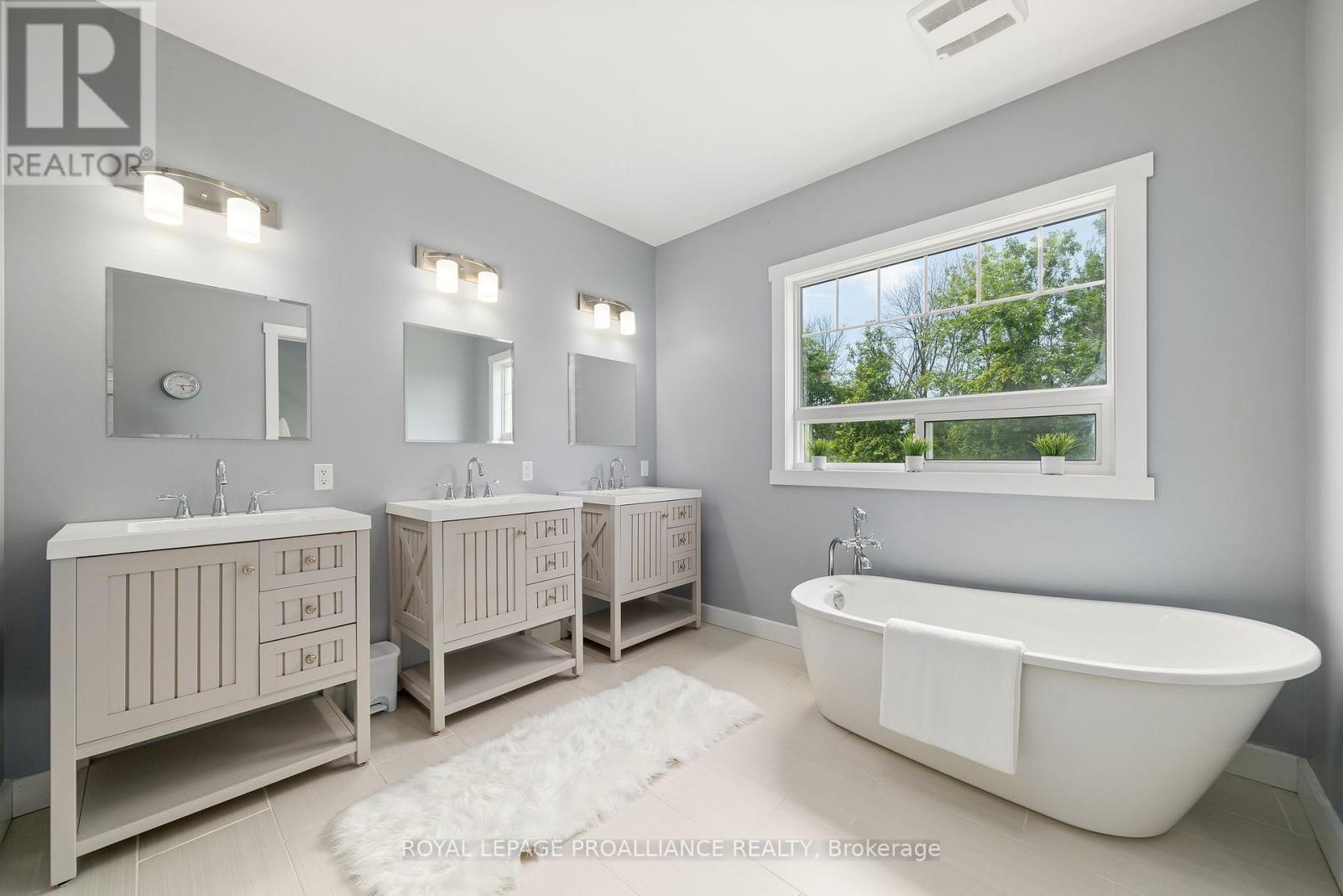 190 Lakeshore Road, Brighton, Ontario  K0K 1H0 - Photo 26 - X12355578