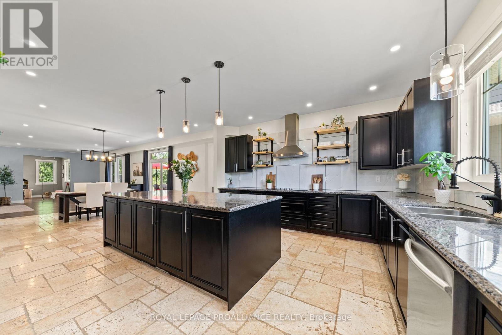190 Lakeshore Road, Brighton, Ontario  K0K 1H0 - Photo 7 - X12355578