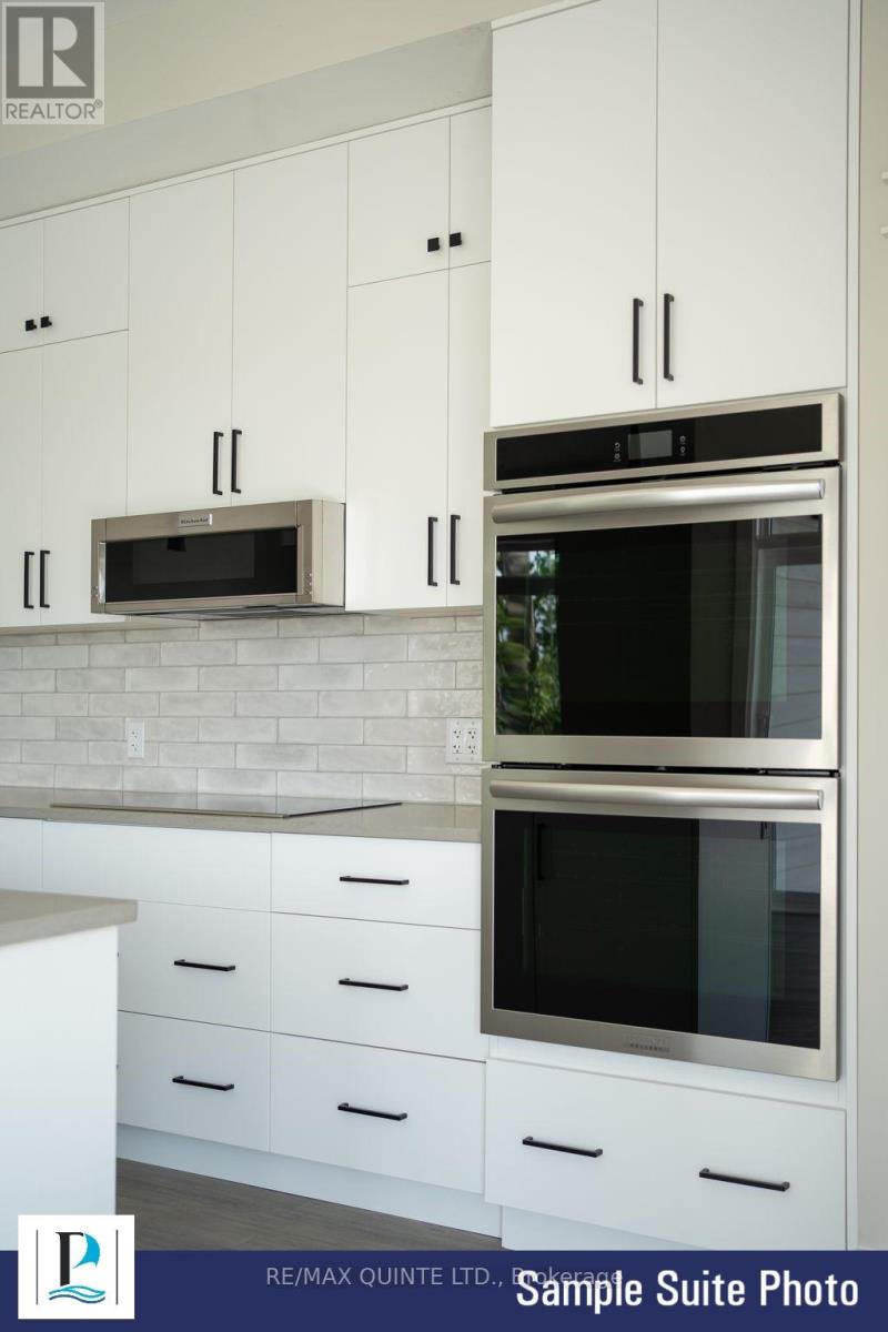 401 - 12 Clara Drive, Prince Edward County, Ontario  K0K 2T0 - Photo 4 - X12356918