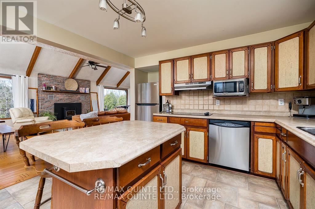 252 Maines Road, Tweed, Ontario  K0K 3H0 - Photo 13 - X12357061