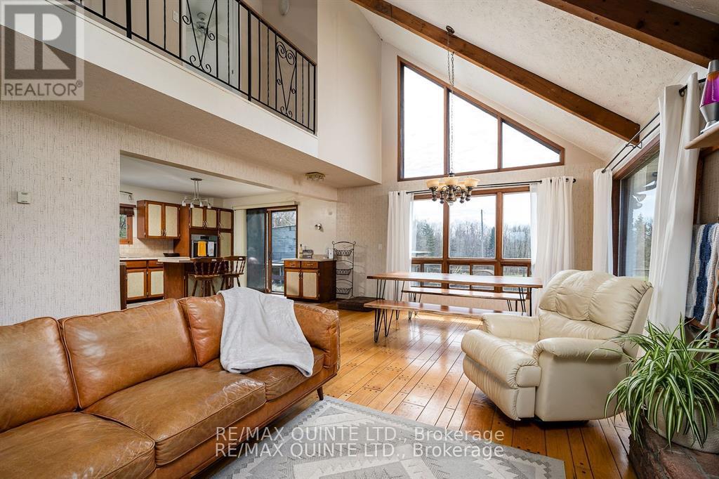 252 Maines Road, Tweed, Ontario  K0K 3H0 - Photo 9 - X12357061