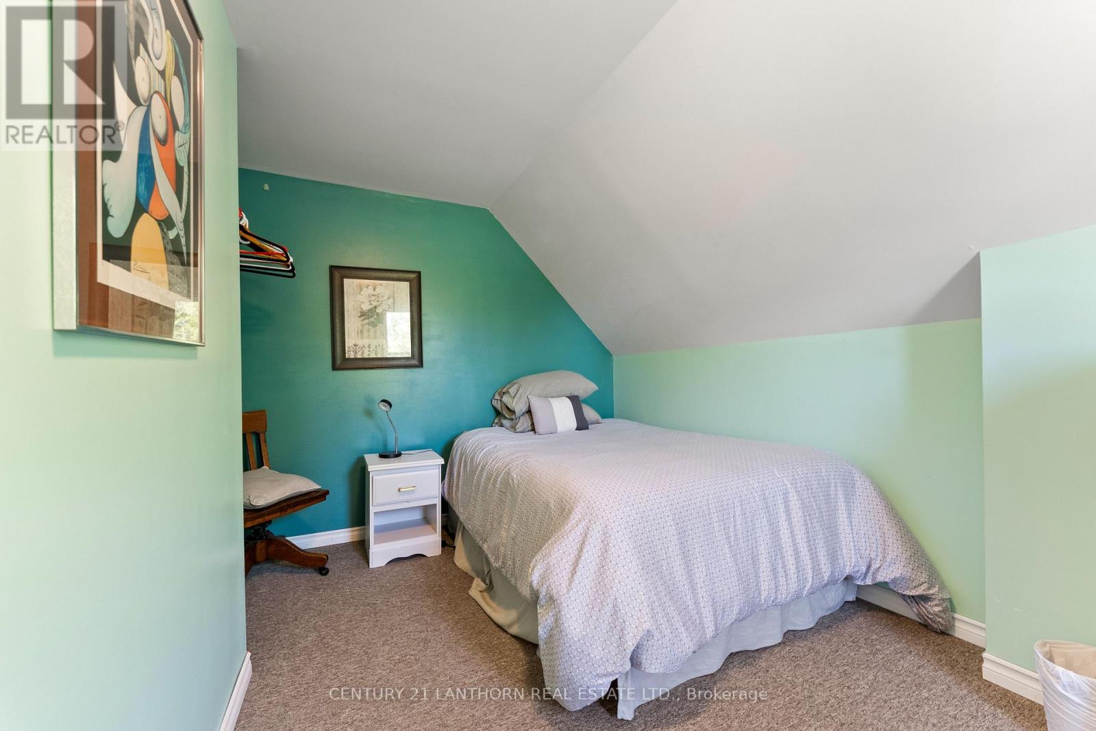 43 Stanley Street, Prince Edward County, Ontario  K0K 1G0 - Photo 16 - X12357200