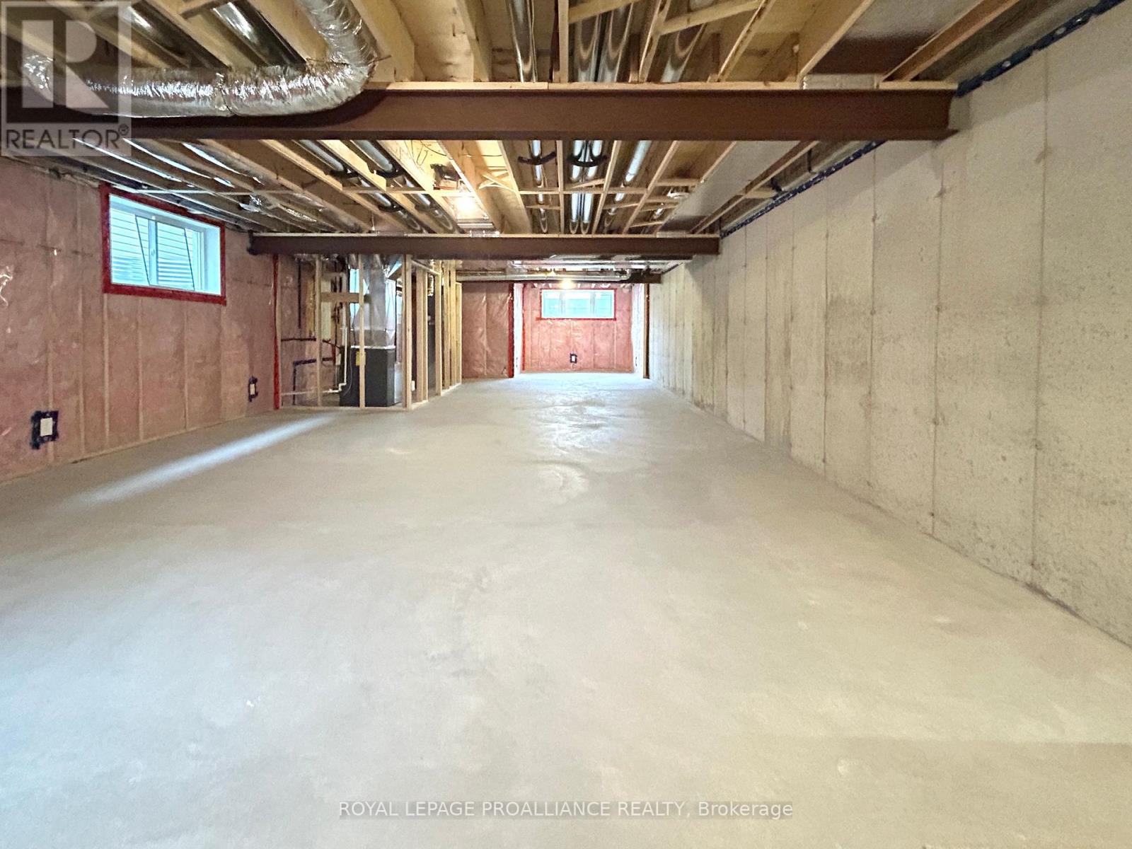 35 Athabaska Drive, Belleville, Ontario  K8N 0T1 - Photo 18 - X12357373