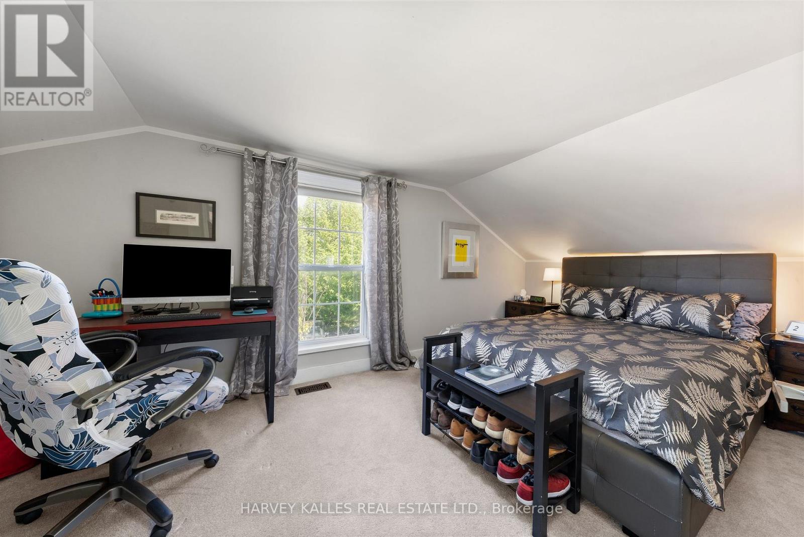 14782 Loyalist Parkway, Prince Edward County, Ontario  K0K 1G0 - Photo 17 - X12359571