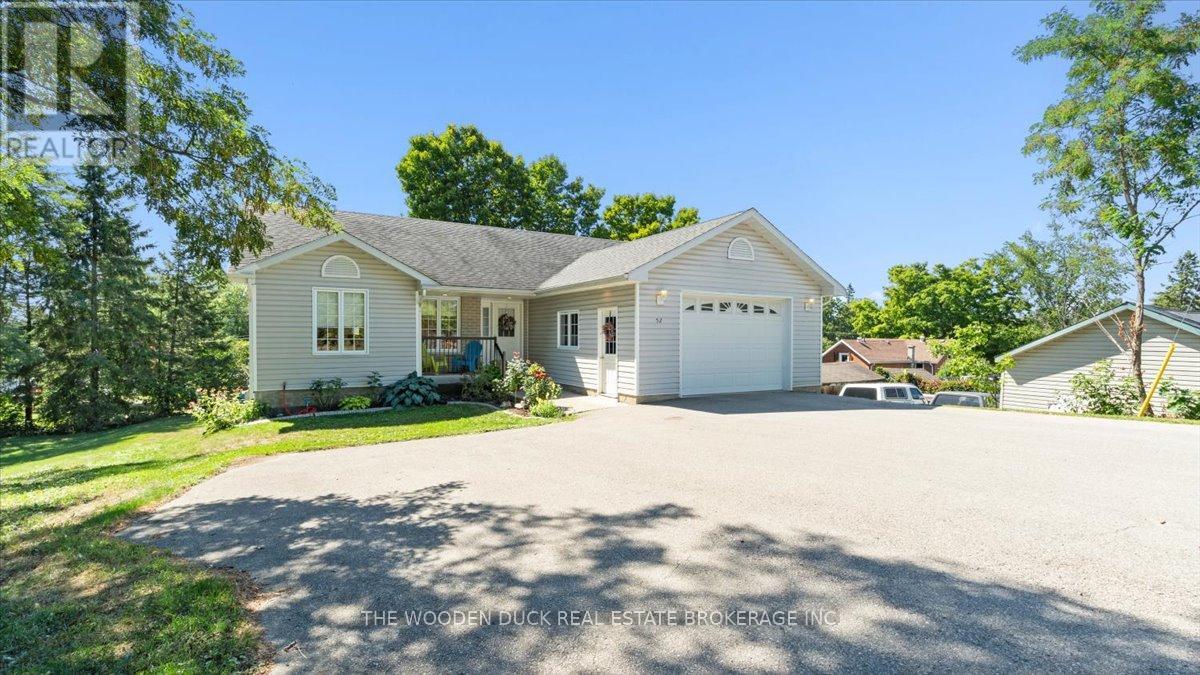 52 HORACE AVENUE, Centre Hastings, Ontario